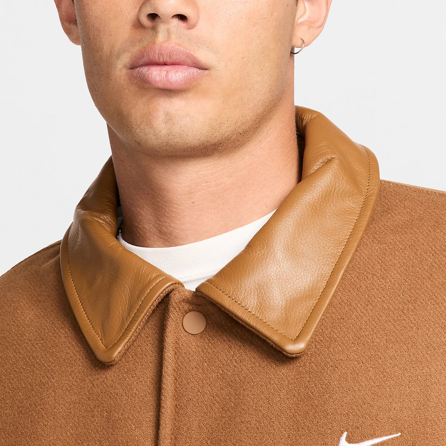 Nike Official Solo Swoosh Retro - Image 3